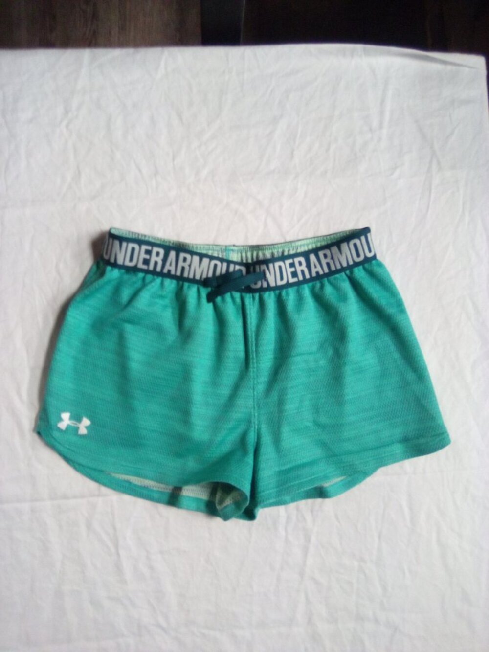 Under Armour girls shorts